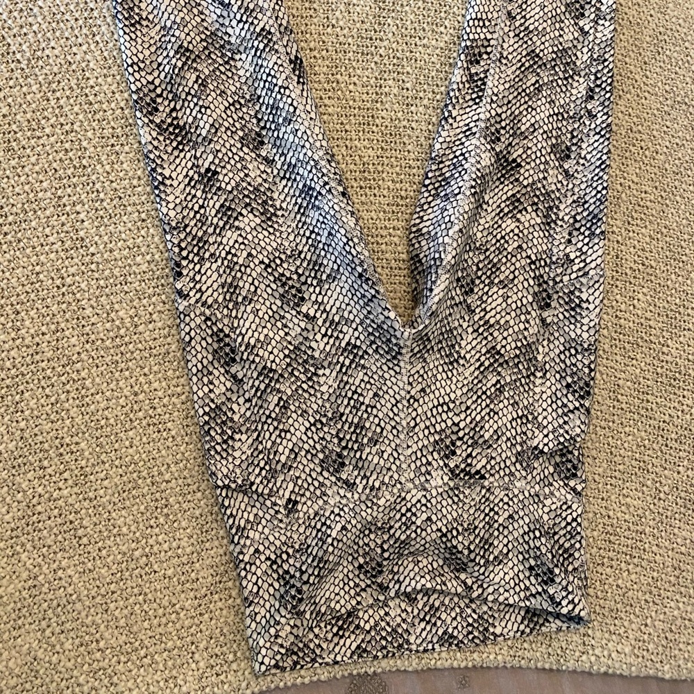 Balance Collection Workout Leggings